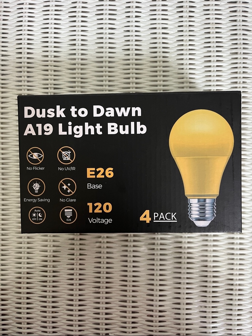 Dusk to Dawn Amber outdoor lights